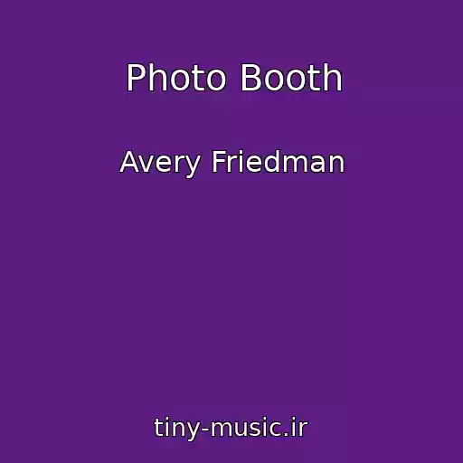 کاور آهنگ Photo Booth از Avery Friedman